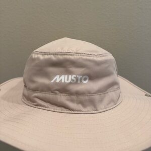 Musto Fast Dry Brimmed Hat